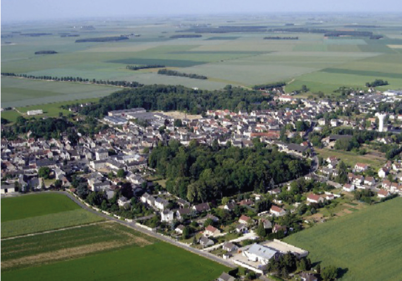 Vue aérienne de la commune de Pussay.