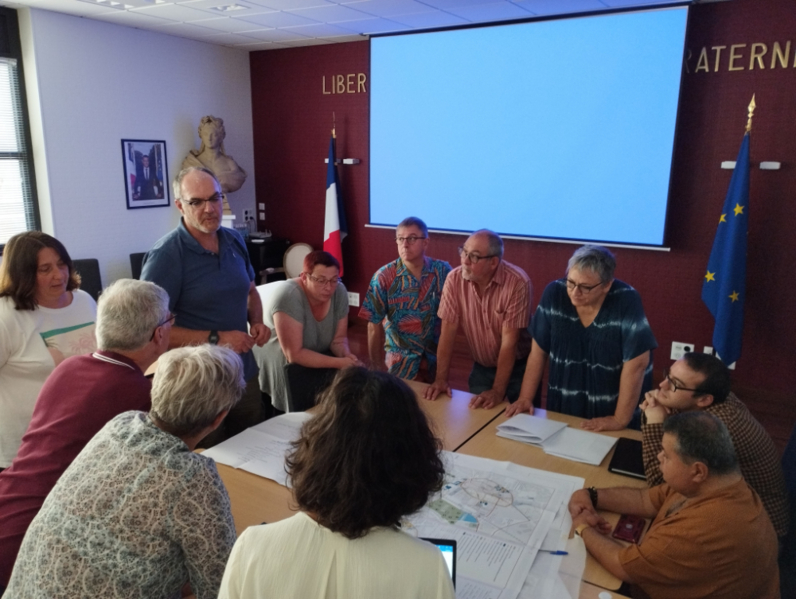 Atelier sur le centre-ville avec les élus, pour les préparer aux réflexions et scénarios possibles à mener dans le cadre du plan-guide Petites Villes de Demain.