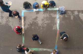 Atelier animé par le CAUE 91 pour les élèves de l’école primaire Sainte-Anne, à Juvisy-sur-Orge.