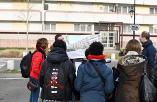 Balade commentée du quartier de la Plaine, accompagnée de l’architecte de Form’architecture et de l’entreprise Léon Grosse. Action menée en 2023