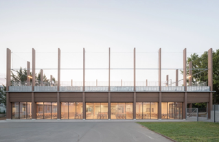Cantine Oyapock - Vue Frontale depuis la cour
