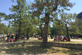 Vue d'ensemble de la Place de la Résistance à Évry-Courcouronnes.