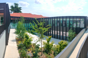 Palaiseau – Conservatoire à Rayonnement Intercommunal – Communauté d’Agglomération Paris Saclay/Deshoulières Jeanneau architectes – juin 2023 – Vue du Patio