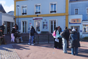 À la découverte du quartier autour du lycée,  regard critique sur l'architecture.