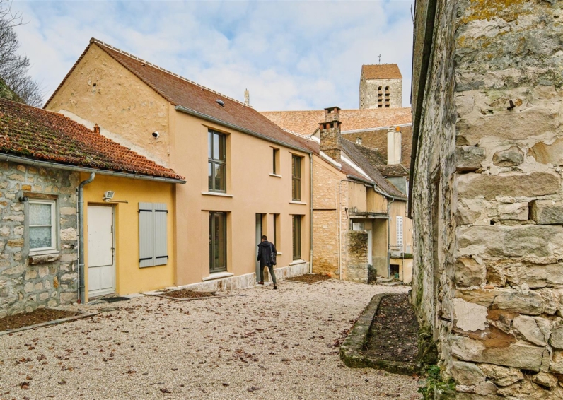 Transformation d'une remise agricole en logement à Boigneville