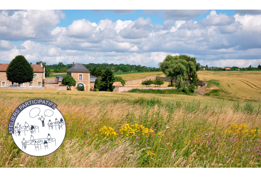 Vue sur la ferme du Trou Salé et ses terres agricoles.